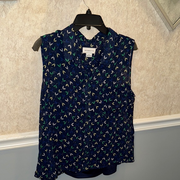 Liz Claiborne Tops - Liz Claiborne Women's Navy Sleeveless Top With Tank Top Underneath